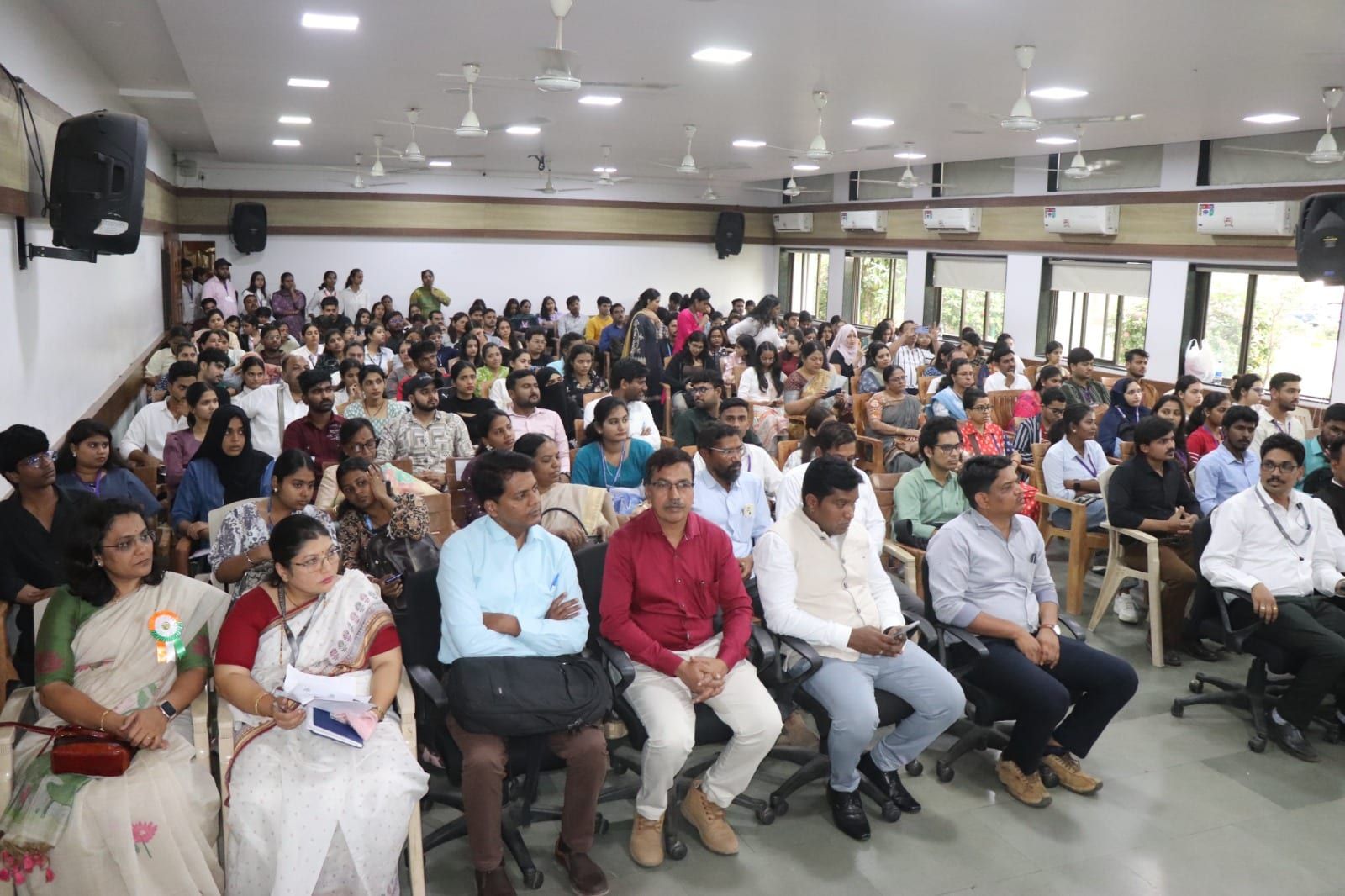 Felicitating the winners